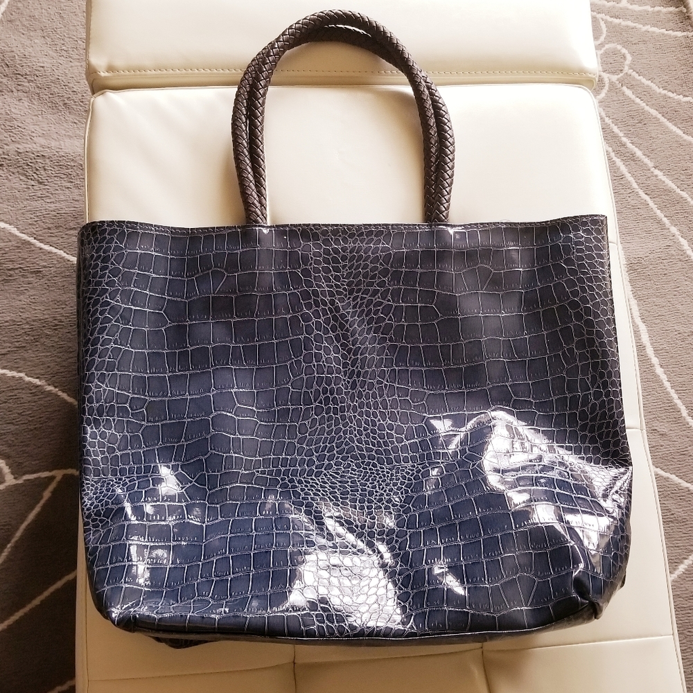 Lovely Neiman Marcus Croco Embossed Tote